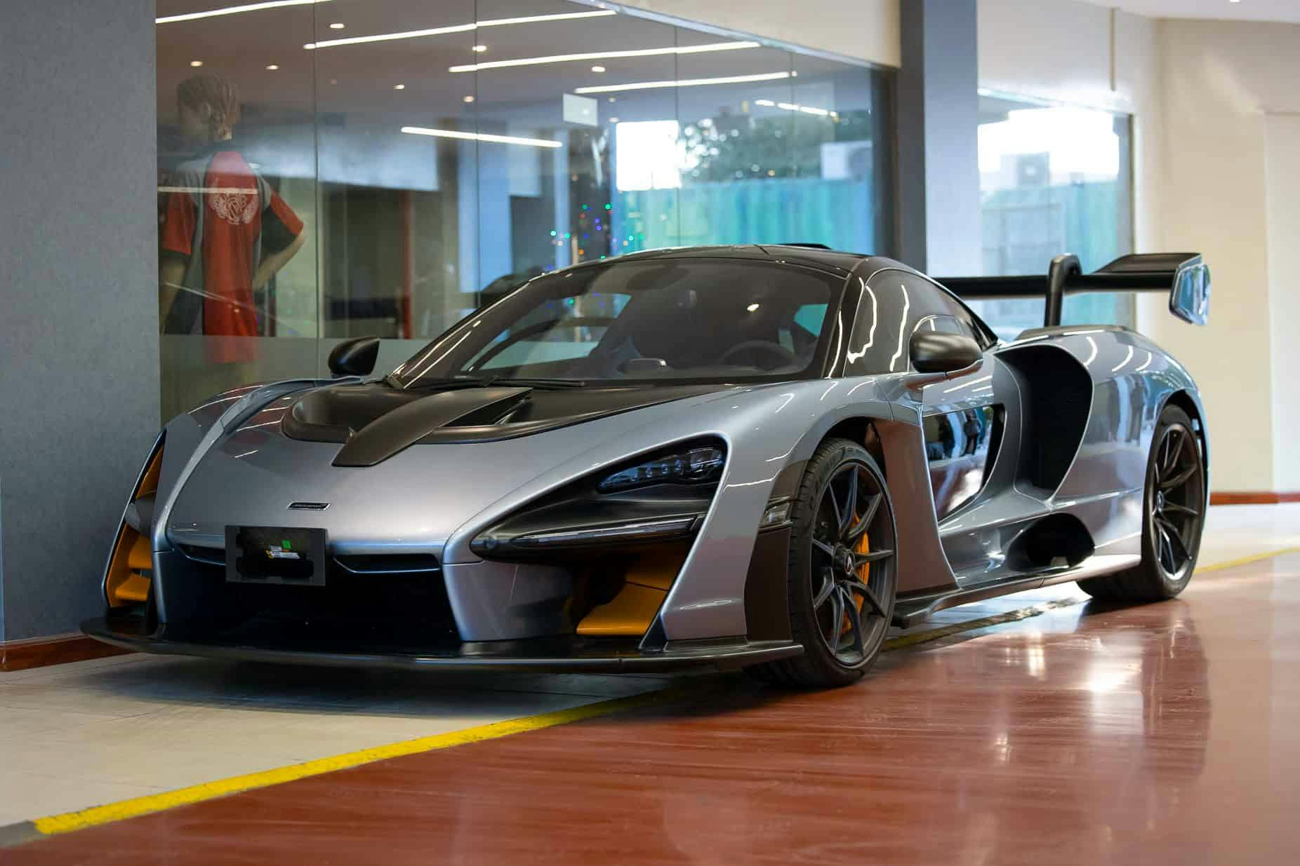 McLaren Senna