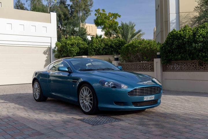 main_image of Aston Martin DB9