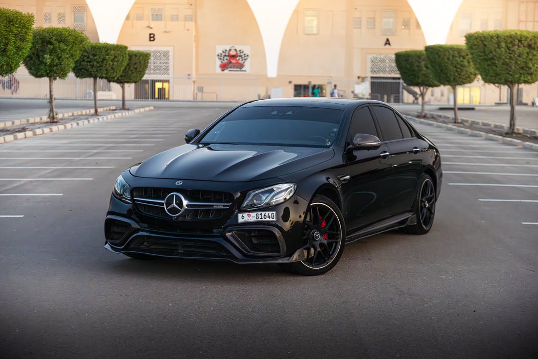 Mercedes E63 S AMG