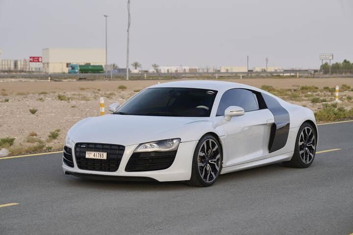 Audi R8 V10